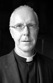 Revd Julian Heaton